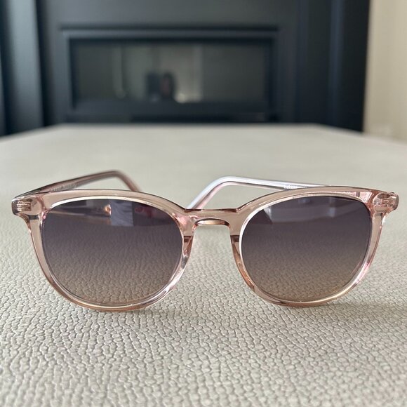 Warby Parker Durand Sunglasses (Wide) in Rose Water - Picture 3 of 4
